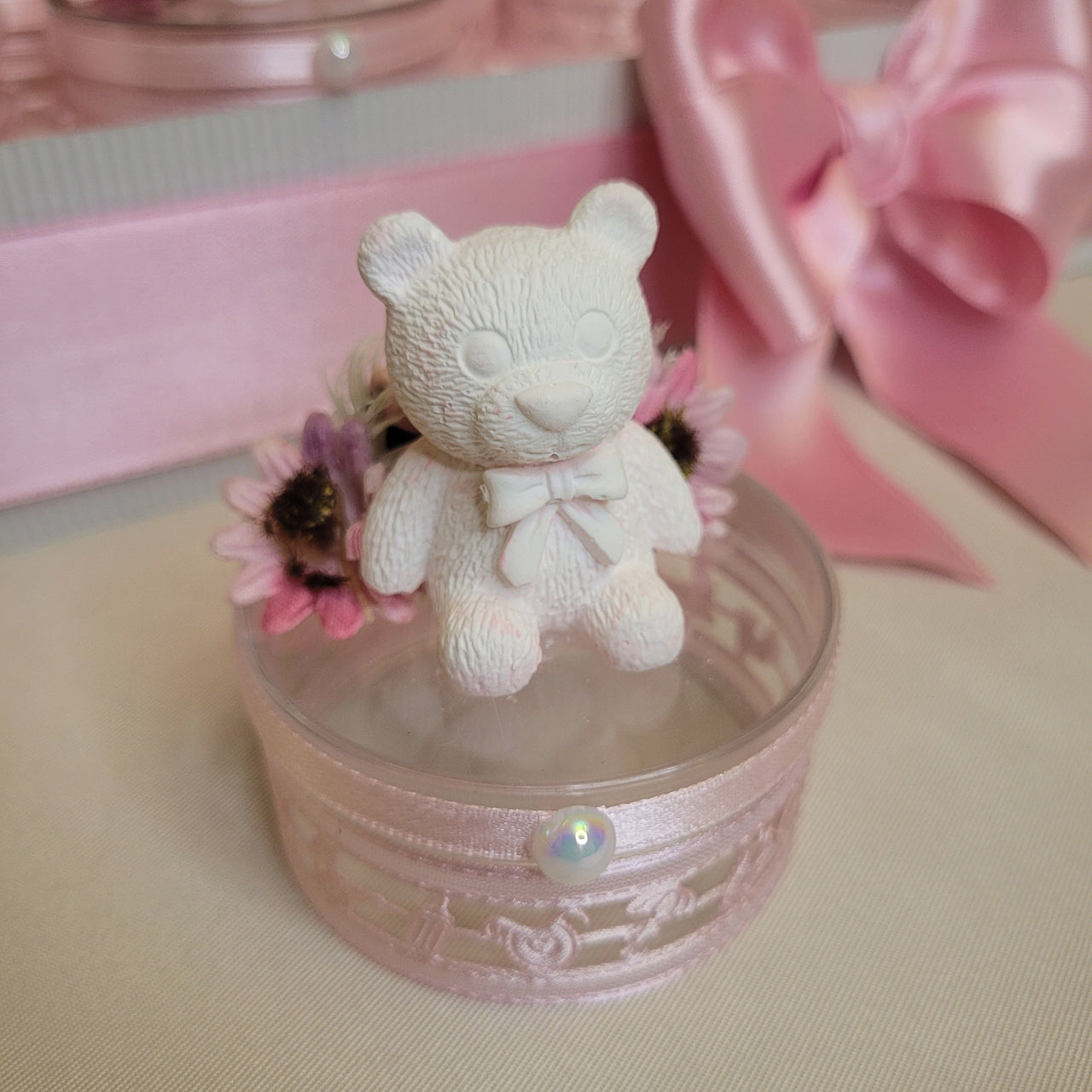 Scatoline plex con orsetto rosa in gesso ceramico, espositore da 25 pz.