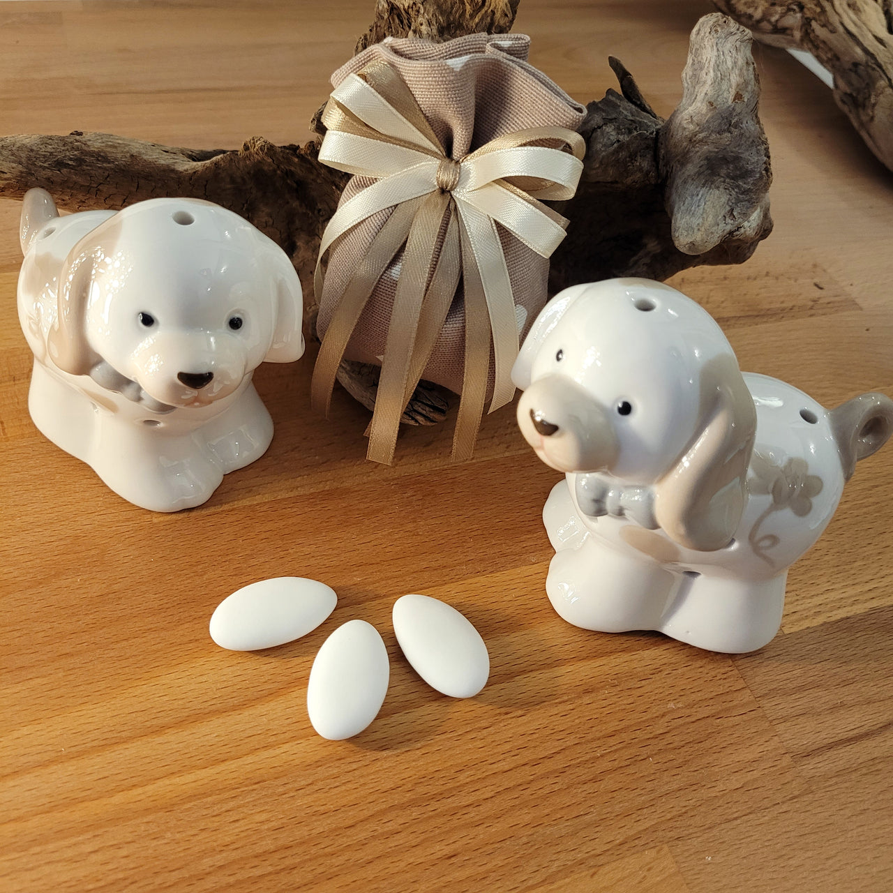 STOCK OFFERTA: Cagnolino in porcellana con led, 26 pz