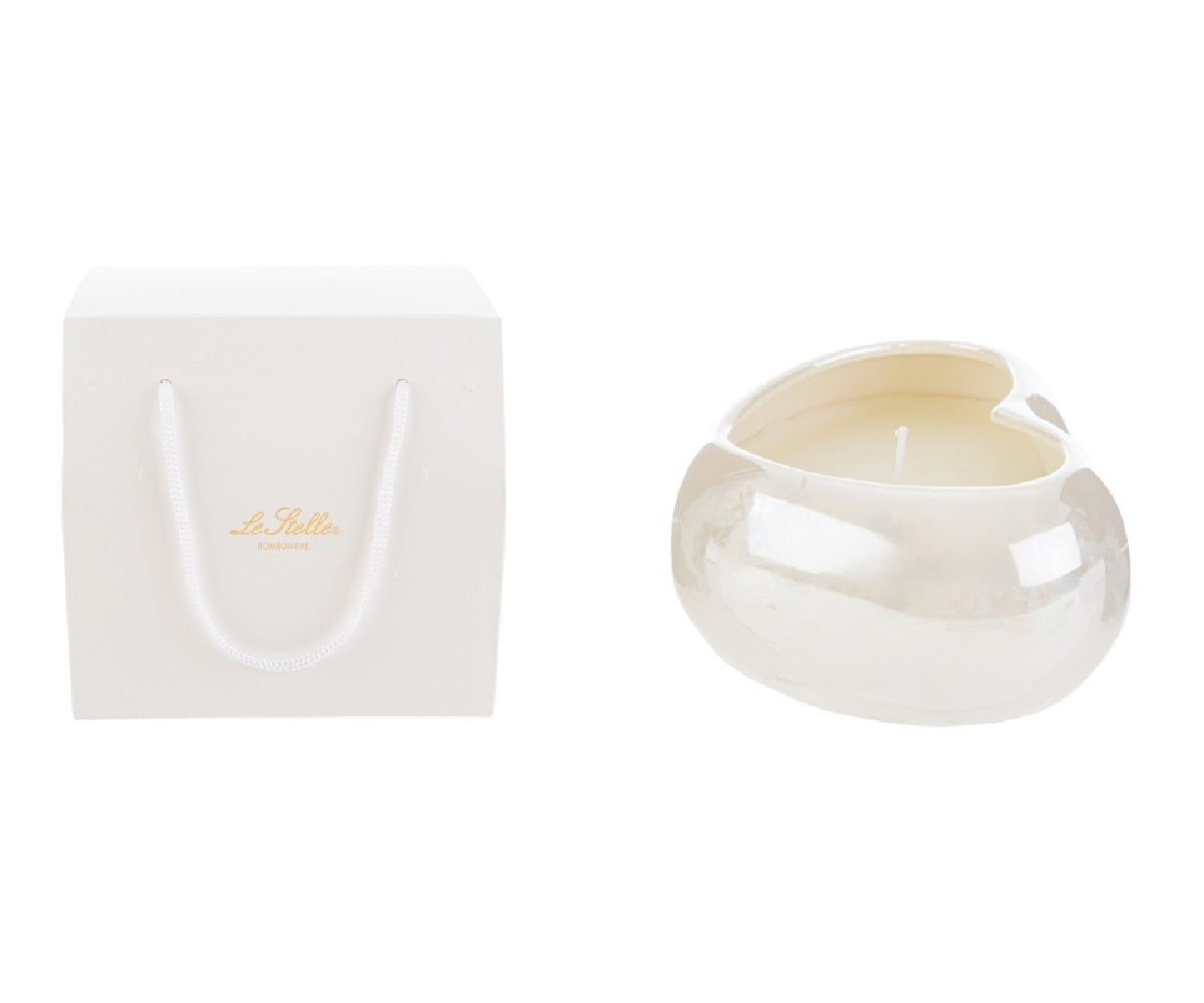 Candela soia in porcellana bianca a forma di cuore