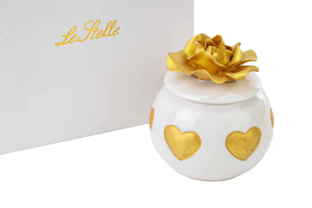 Bomboniera 50° anniversario: scatolina in porcellana con cuori oro