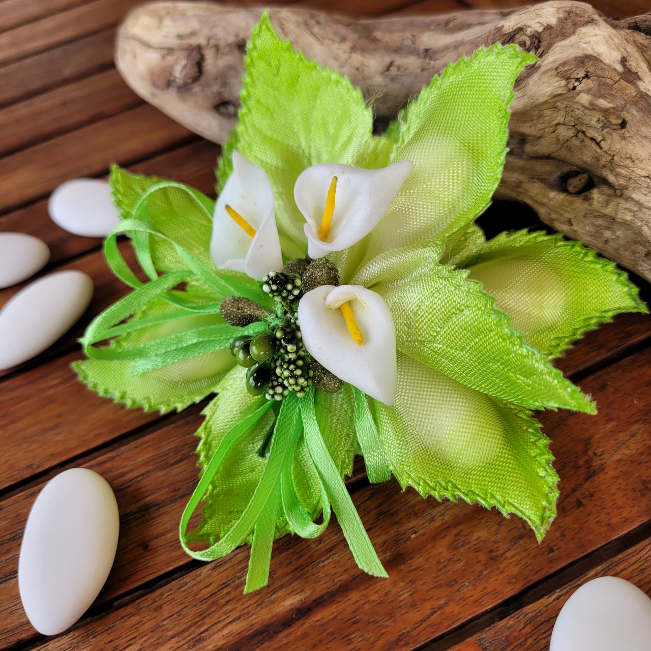 Coccarda porta confetti Micol verde mela