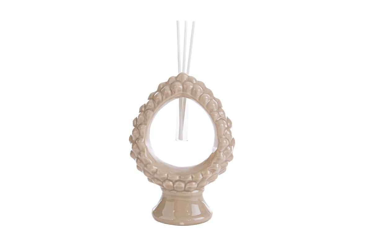 Bomboniera profumatore pigna in porcellana tortora