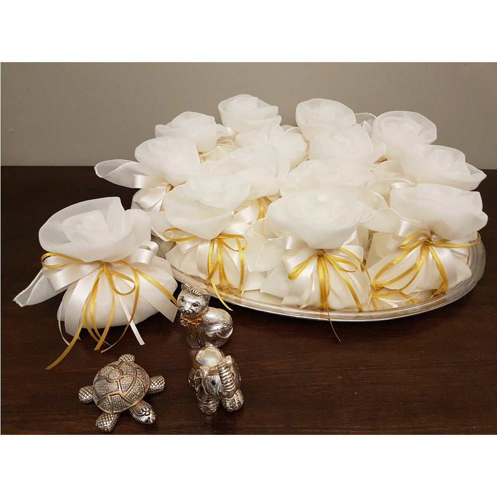 Georgette Sacchetto portaconfetti con rosa singola bianco