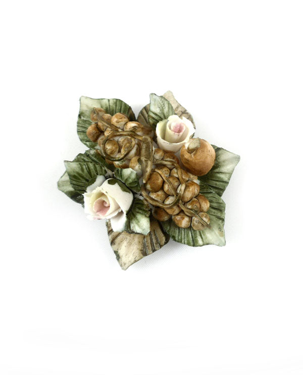 bomboniera-bouquet-porcellana-con-fiori-e-fruttini