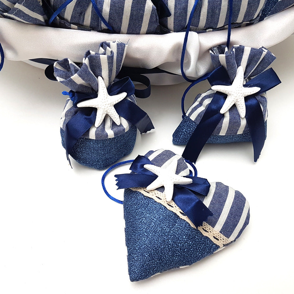 sacchettini porta confetti in tema marino con stalla