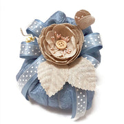 sacchetto bomboniera color carta zucchero con ramo fiorito ecru